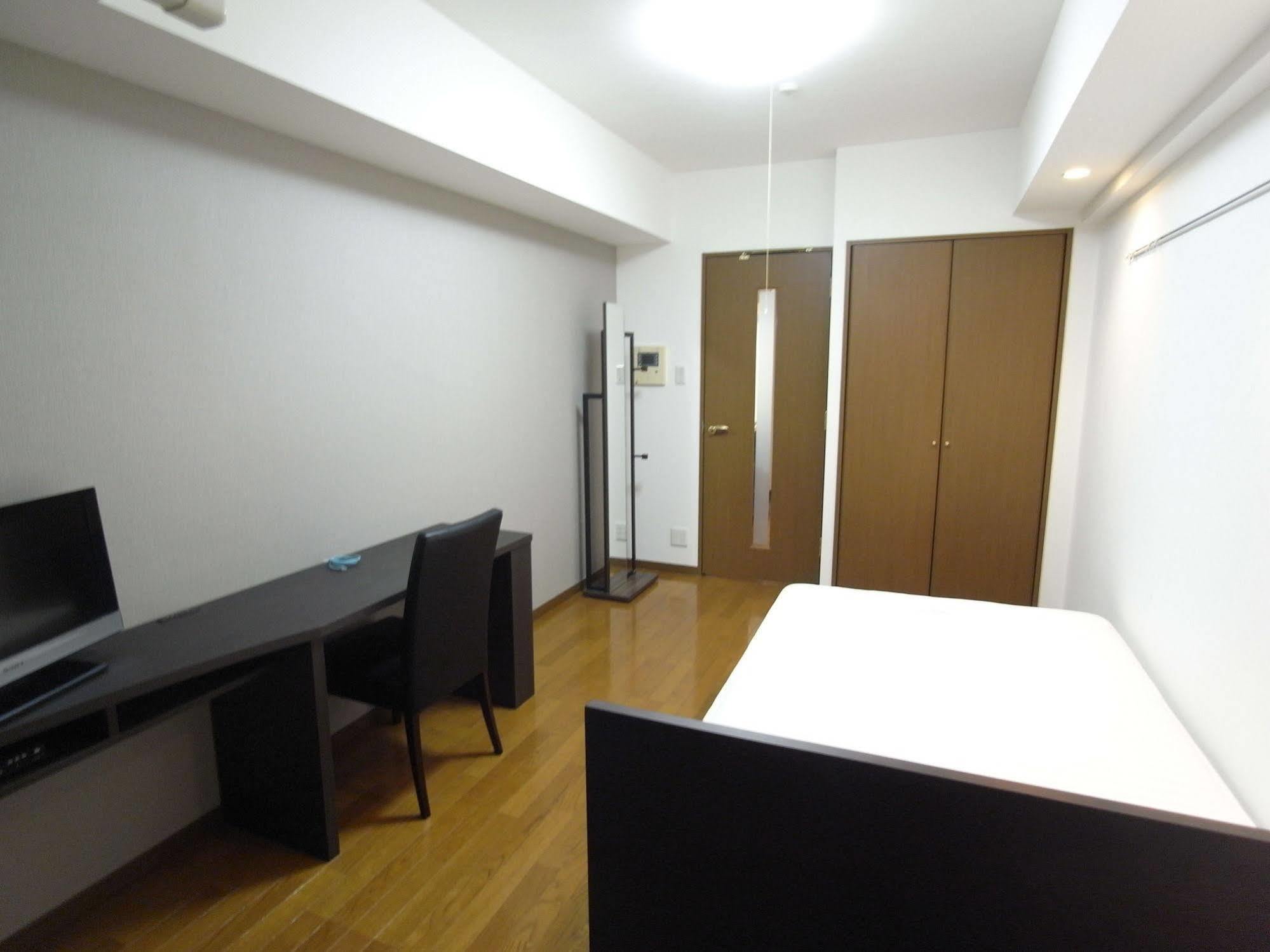 Palace Studio Shinjuku Parkside Tokio Buitenkant foto